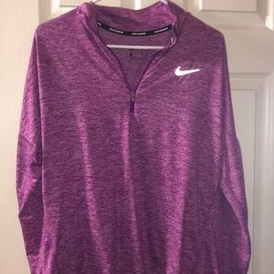 Nike pullover size large